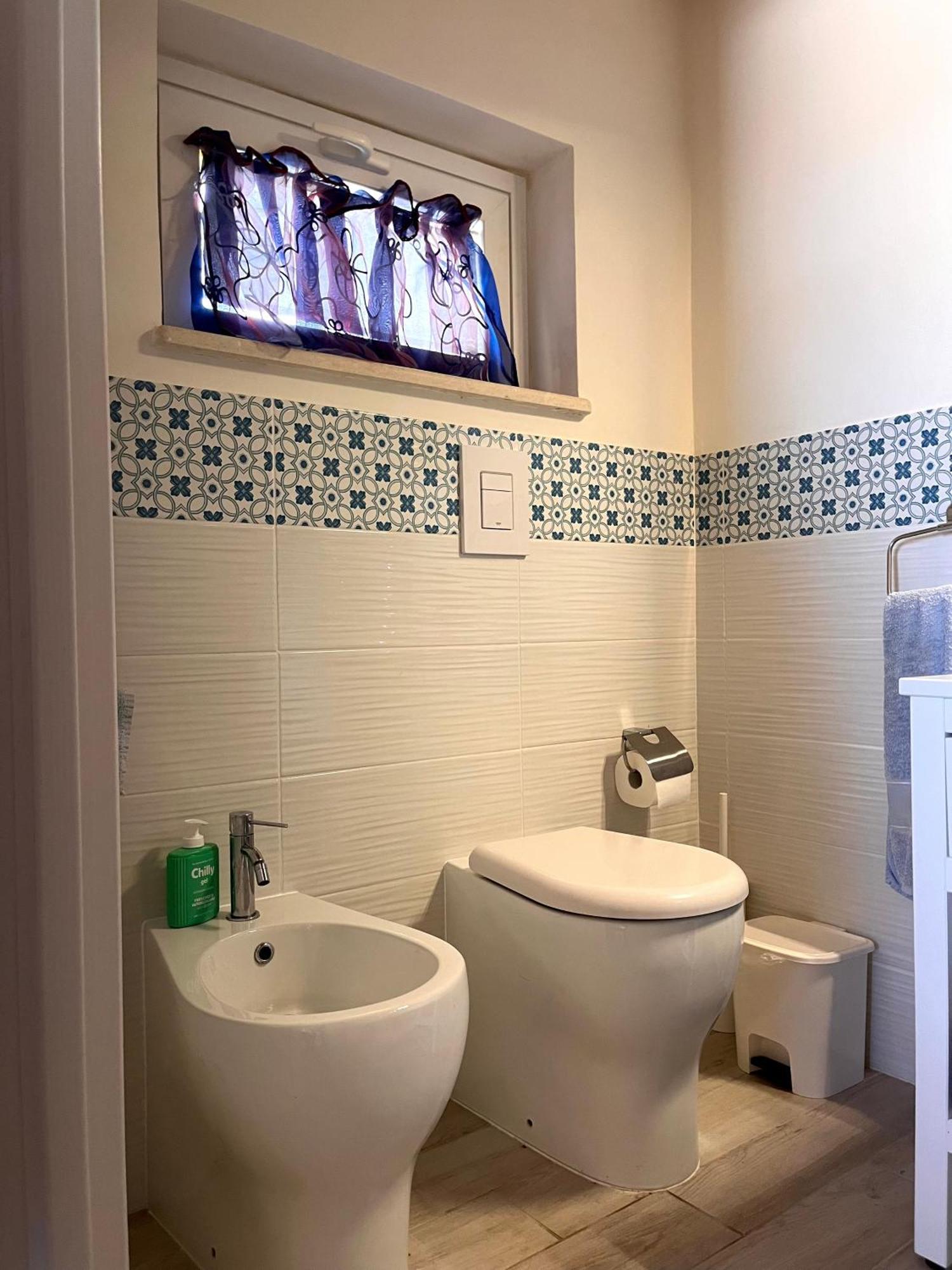 The Blue Window - Rooms - 300M From Sea Augusta Ngoại thất bức ảnh
