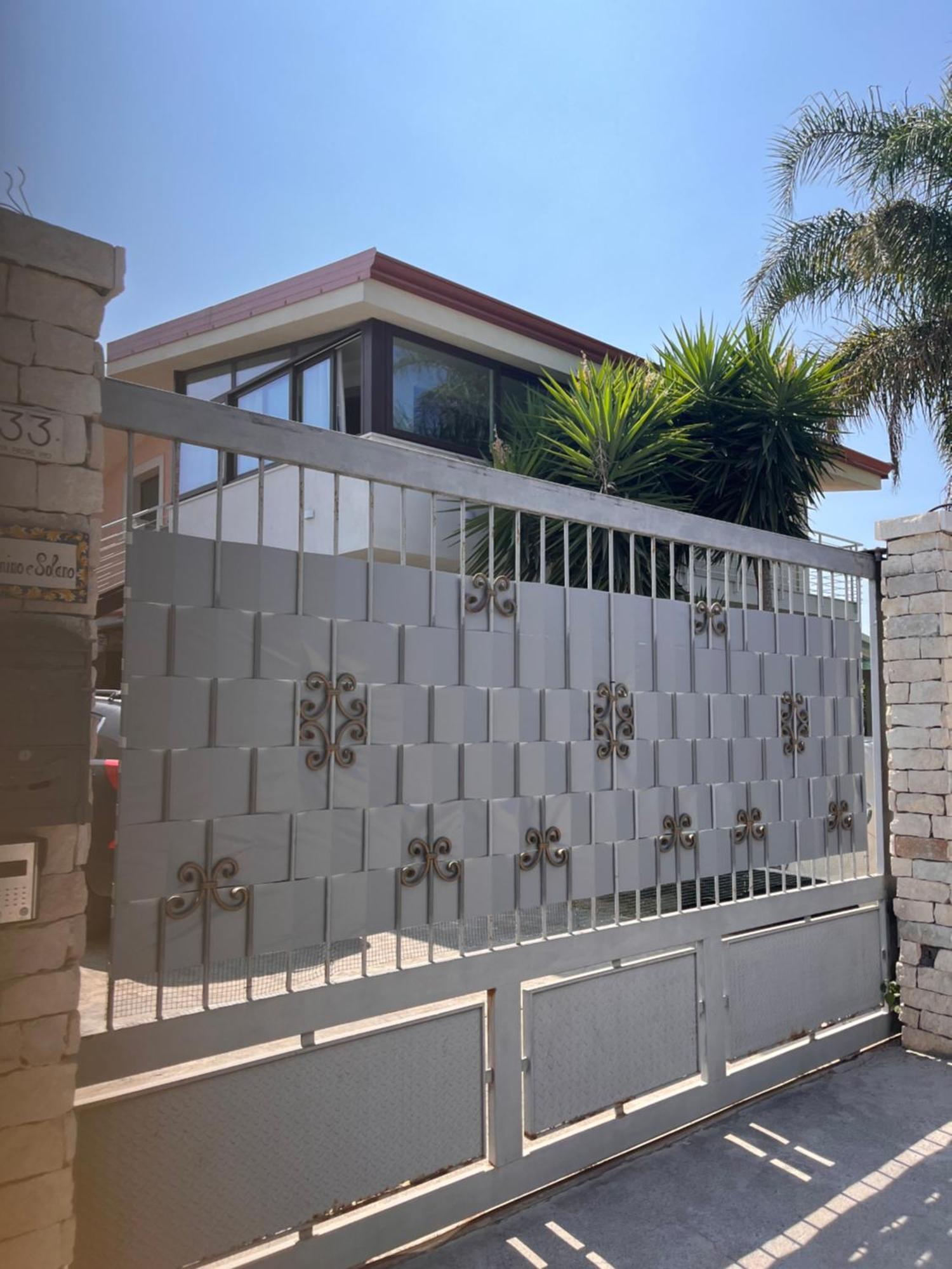 The Blue Window - Rooms - 300M From Sea Augusta Ngoại thất bức ảnh
